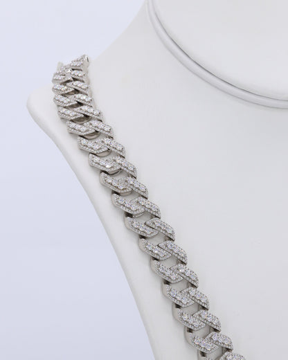 15MM Pointer VVS Moissanite Cuban Chain 22 Inch