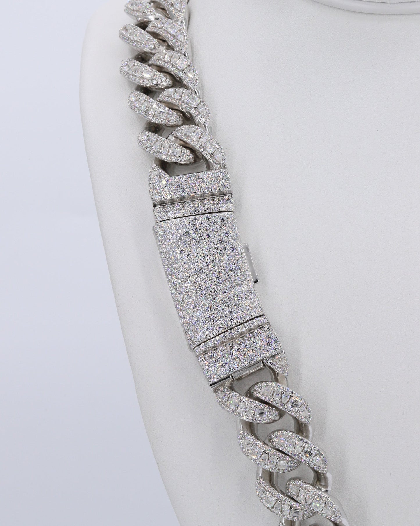 18MM Multi Shape Pointer Set VVS Moissanite Cuban Chain 24 Inch