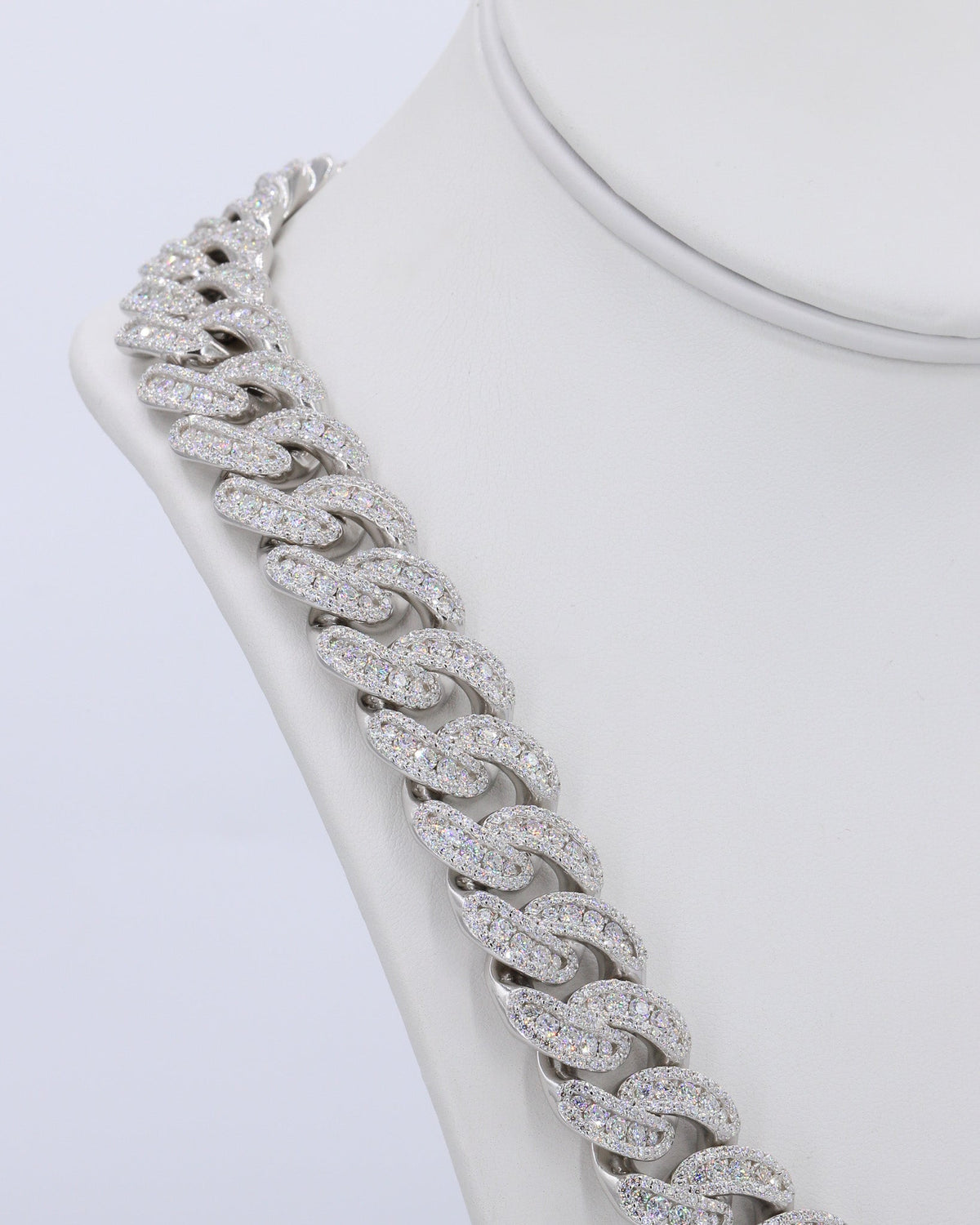 18MM Honeymoon Set VVS Moissanite Cuban Chain 22 Inch