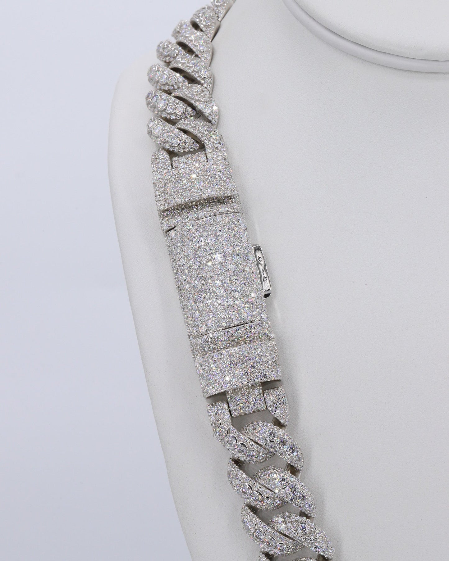 18MM Evil Eye Pointer Set VVS Moissanite Cuban Chain 24 Inch