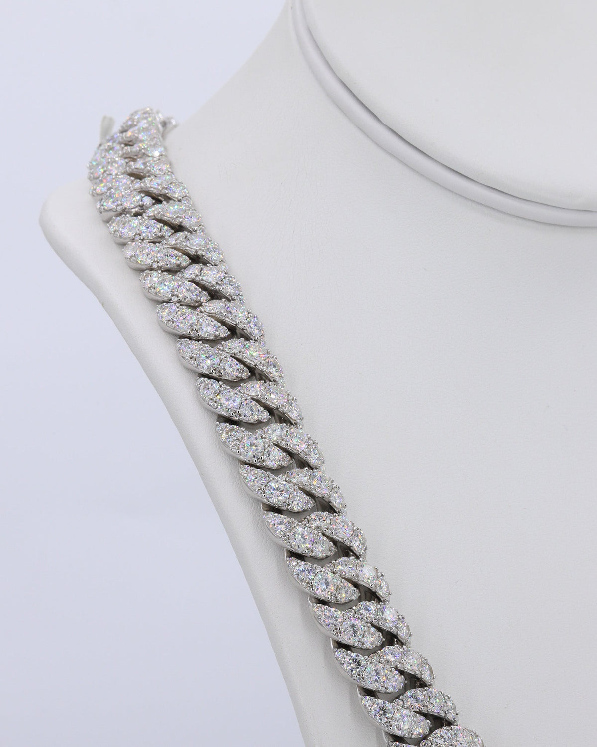 16MM Big Pointer Row VVS Moissanite Cuban Chain 22 Inch