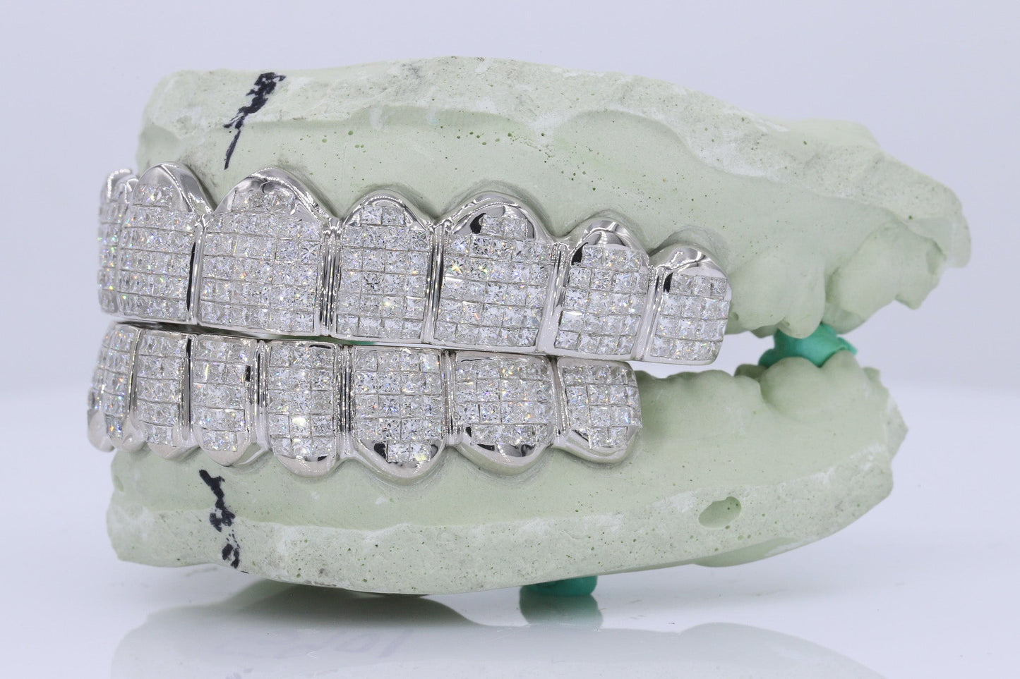 Invisible Set Princess Cut VVS Lab Diamond Grillz