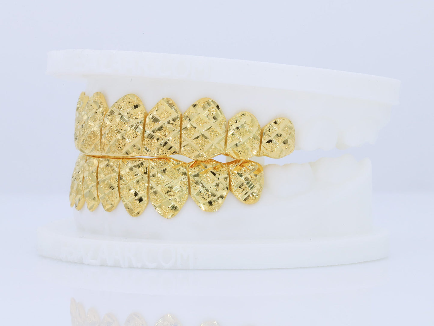 8K Diamond Cut Diamond Dust Gold Grillz