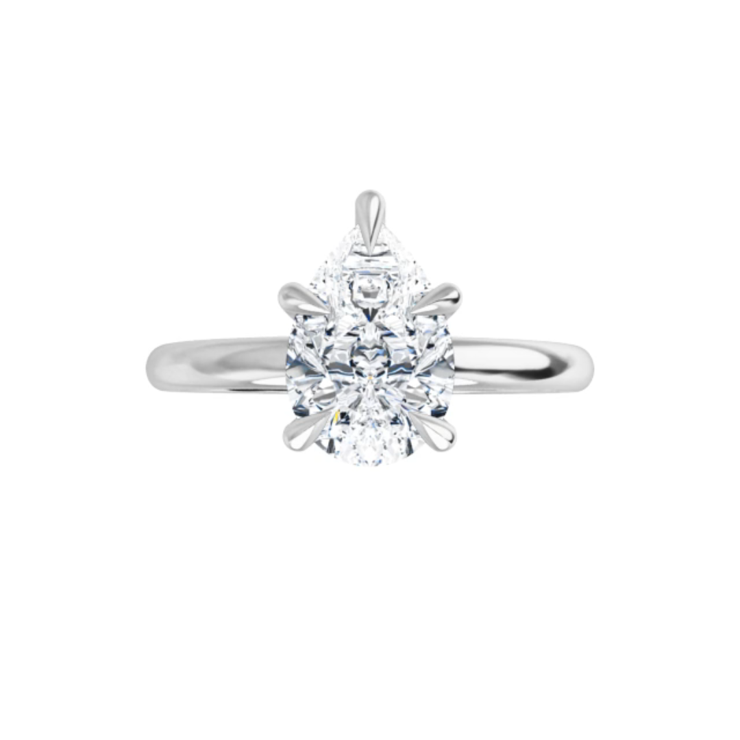 Sophie Lab Diamond Ring