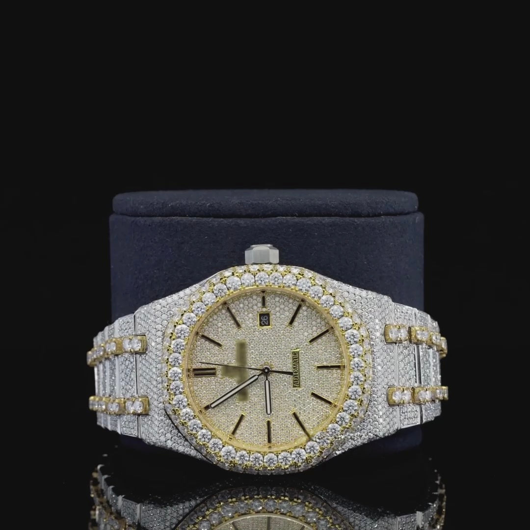 Fabulous Iced Out Automatic Analog Diamond Moissanite Watch